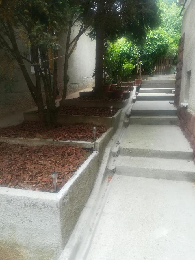 Setany Apartmanhaz Fonyod Exterior photo
